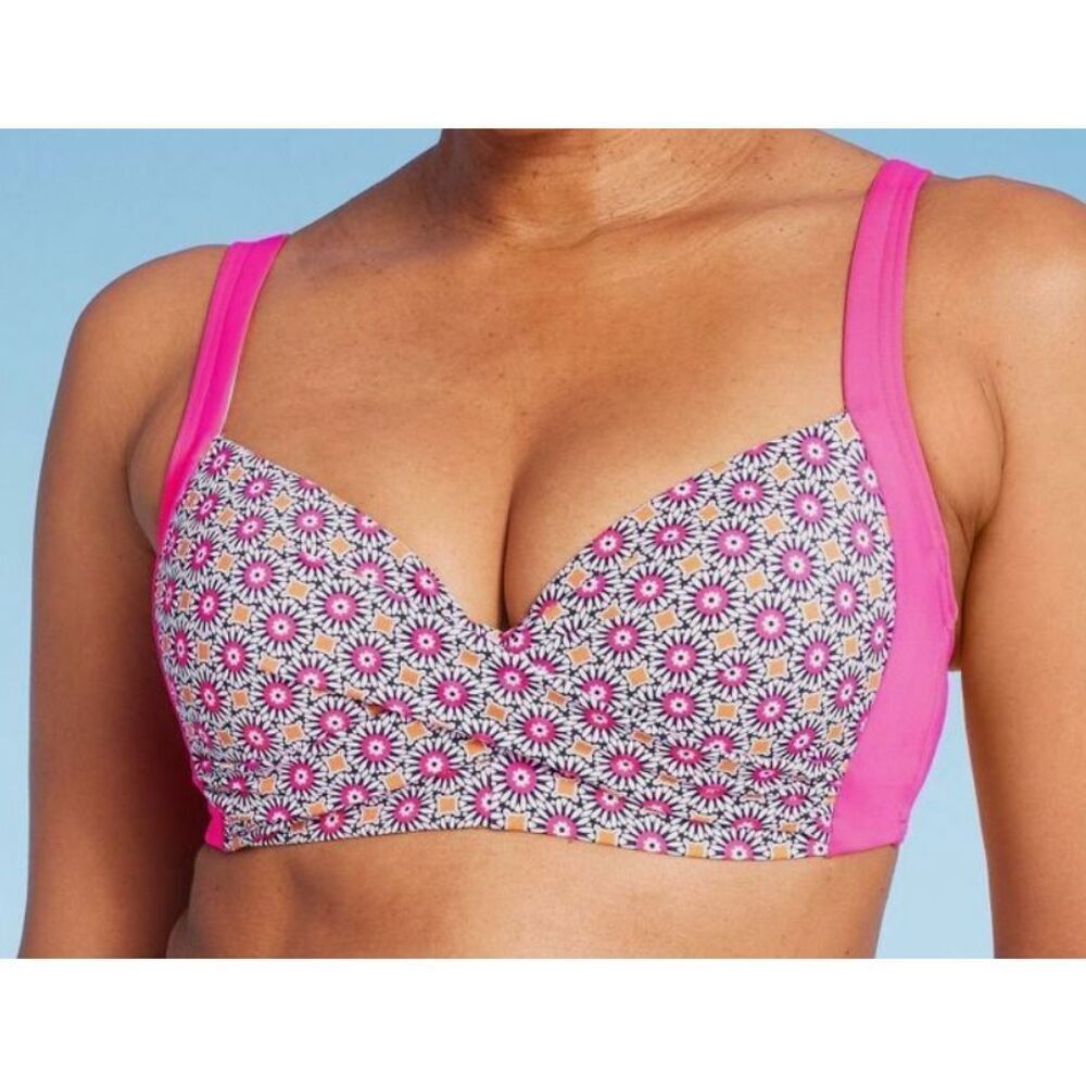 Lands’ End NWT swim size 12 pink print bikini top